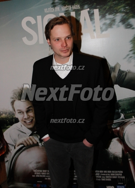 6586 Krystof Hadek