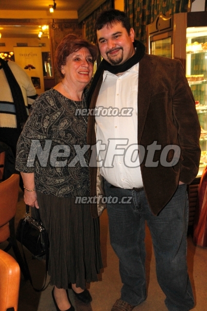 7980 Miriam Kantorkova Tomas Magnusek