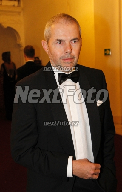8600 Marek Eben