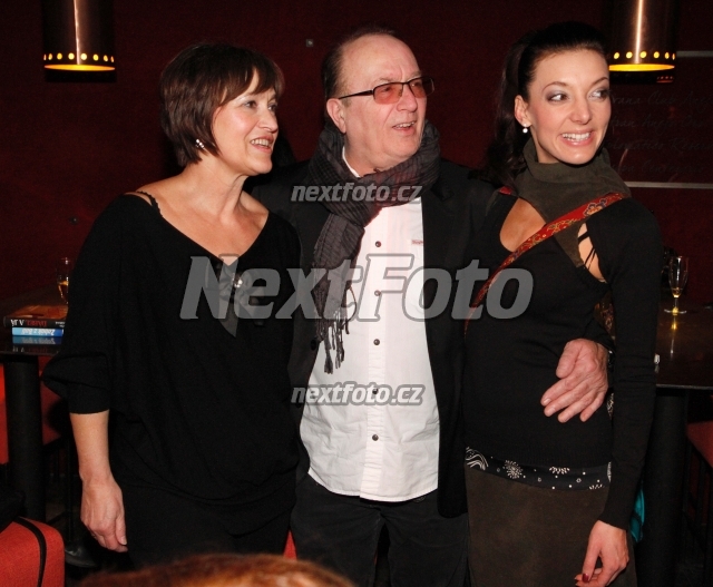 9250 Petra Cernocka Petr Janda Dasha