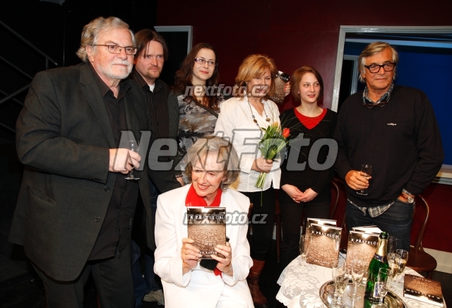 3690 Jan Kacer Martin Kubacak Nina Diviskova Jiri Bartoska Jana Janekova Vlasta Peterkova