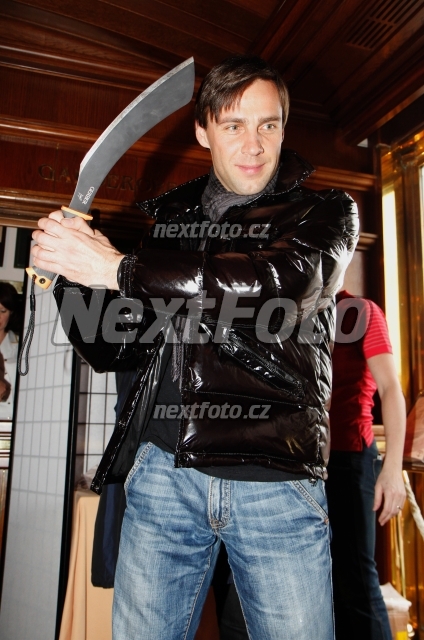 5904 Roman Vojtek