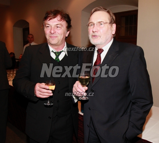 9704 Jiri Stepnicka Pavel Travnicek