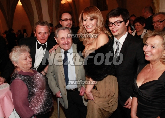 9726 Monika Absolonova Maminka Vratislav Janda