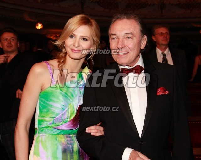 1576 Ivana Gottova Karel Gott
