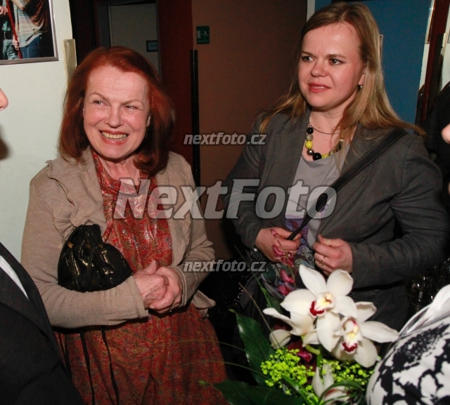3168 Iva Janzurova Sabina Remundova