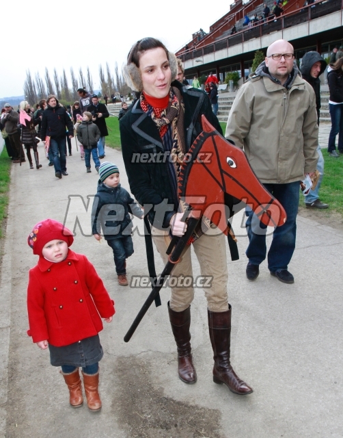 3780 Michaela Maurerova