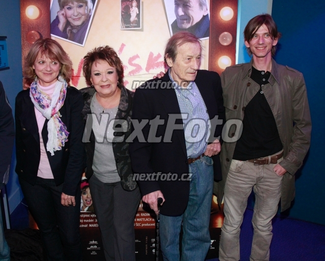 3972 Jirina Bohdalova Radoslav Brzobohaty Tatjana Medvecka Jiri Strach