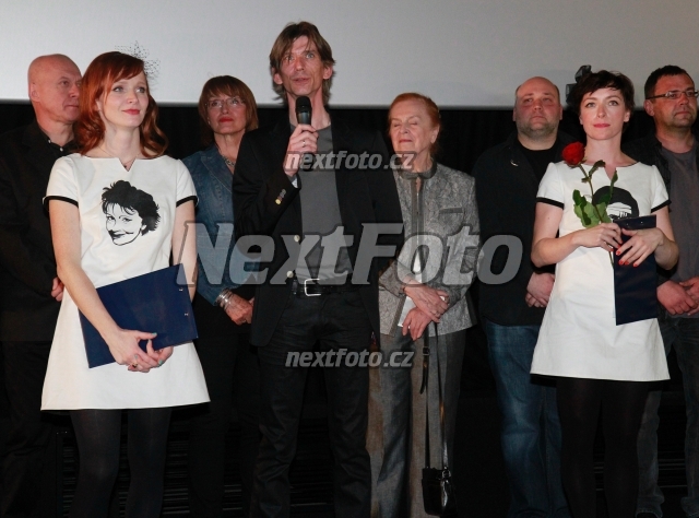 4875 Ana Geislerova Tatiana Vilhelmova Jiri Strach