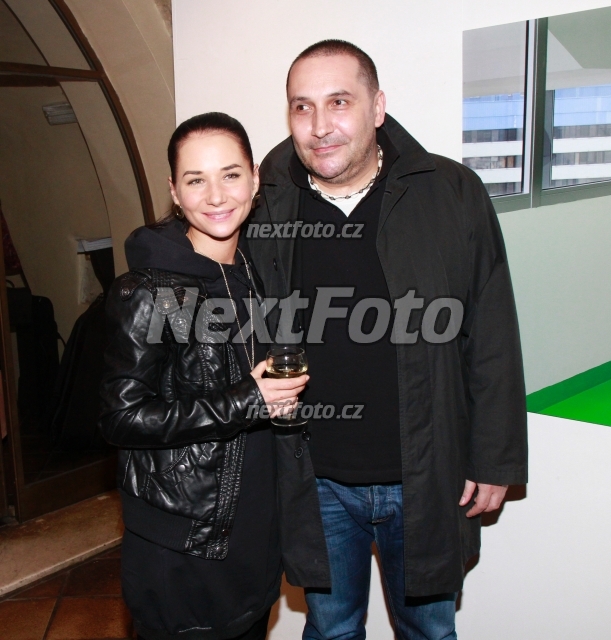 5250 Sandra Novakova Jan Nejedly