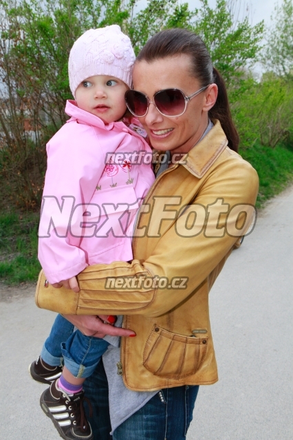 8378 Alice Bendova