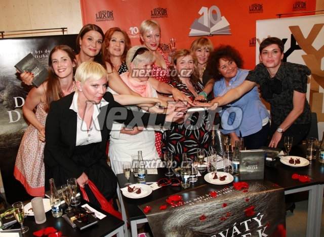9893 Simona Stasova Jana Bernaskova Mahulena Bocanova Renata Drossler Katerina Kornova Marcela Brezinova Jitka Zelenkova Bara Kodetova Katerina Hercikova