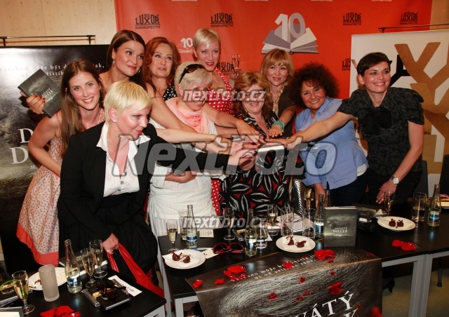 9898 Simona Stasova Jana Bernaskova Mahulena Bocanova Renata Drossler Katerina Kornova Marcela Brezinova Jitka Zelenkova Bara Kodetova Katerina Hercikova
