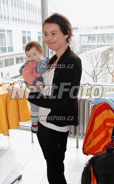 2824 Lenka Vlasakova Syn Johan Antonin