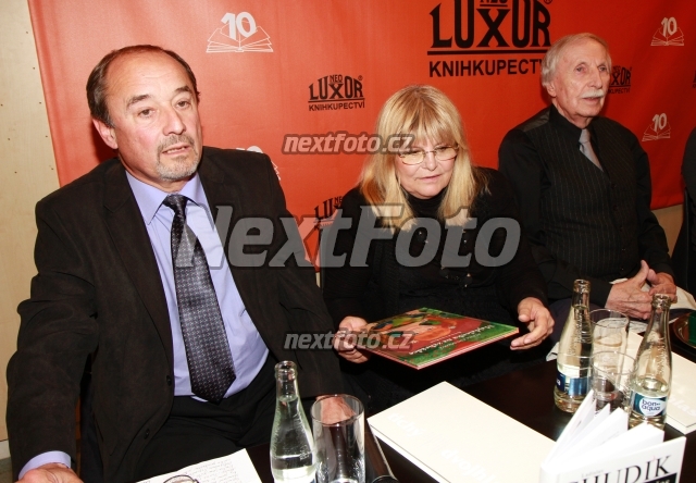 2334 Ladislav Chudik Alena Chudikova Viktor Preiss