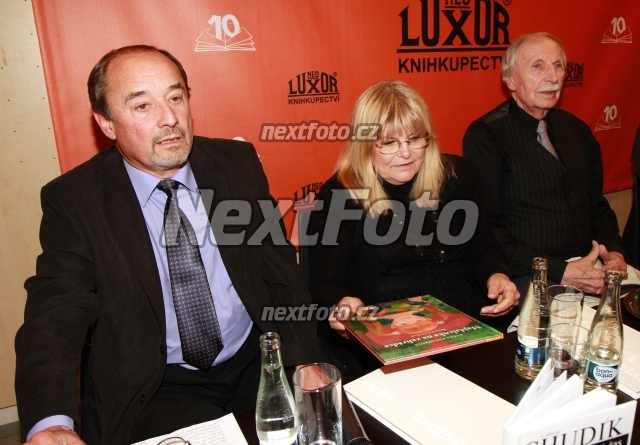2335 Ladislav Chudik Alena Chudikova Viktor Preiss