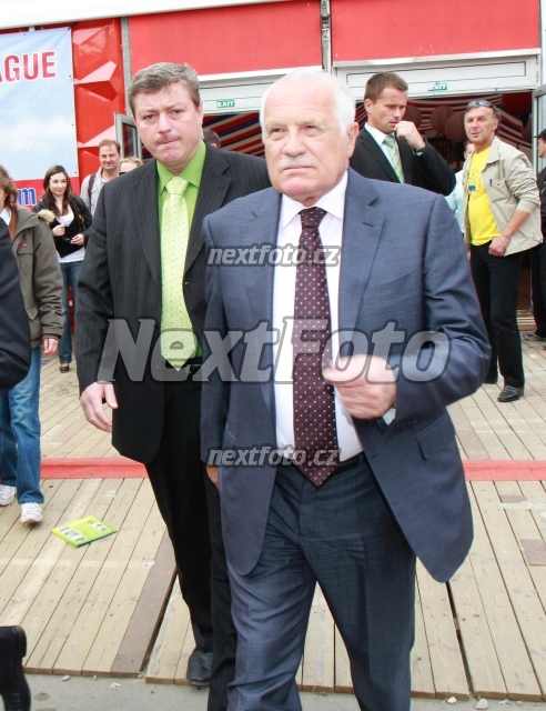 4595 Vaclav Klaus