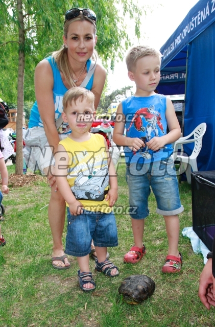 5876 Monika Maresova Jakub Mares Matej Mares