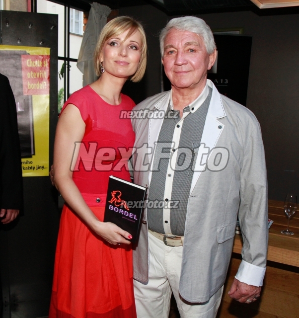 6273 Petra Paroubkova Jiri Krampol