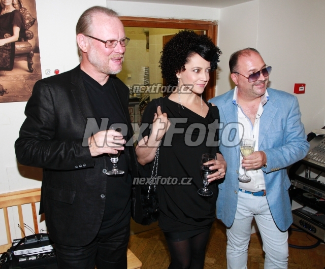 1257 Vaso Patejdl Lucie Bila Michal David