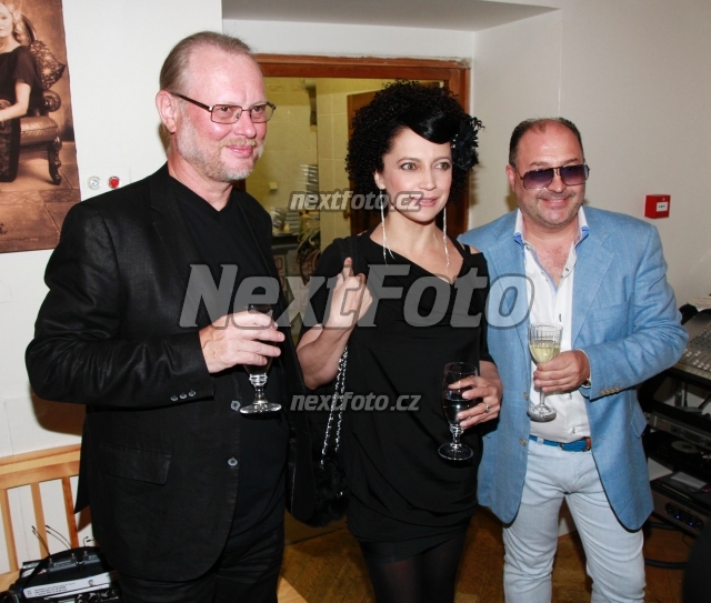 1258 Vaso Patejdl Lucie Bila Michal David