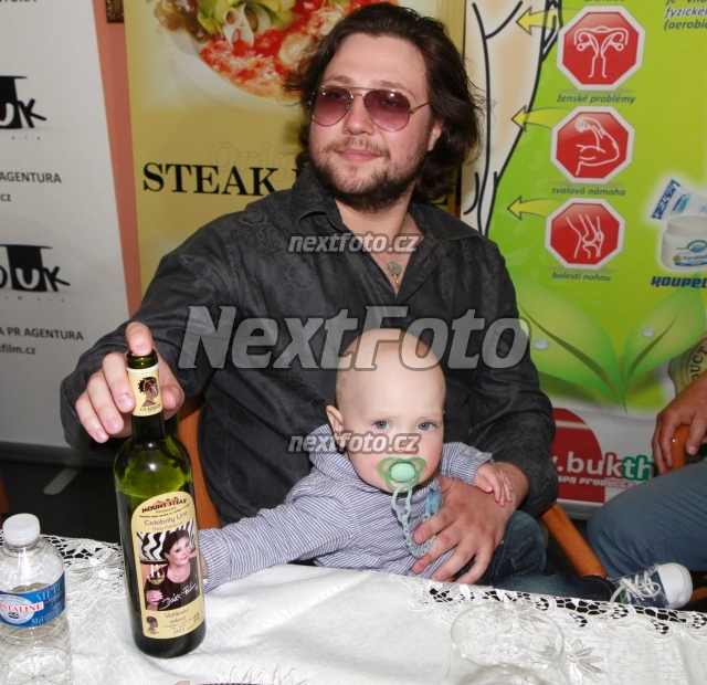 2565 Felix Slovacek Junior