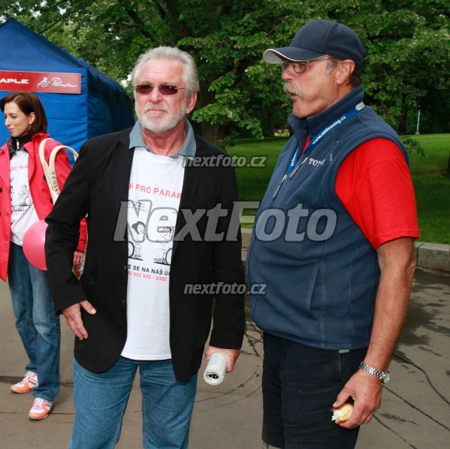 3885 Jaromir Hanzlik Pavel Novy