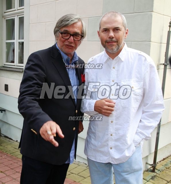 9151 Jiri Bartoska Marek Eben