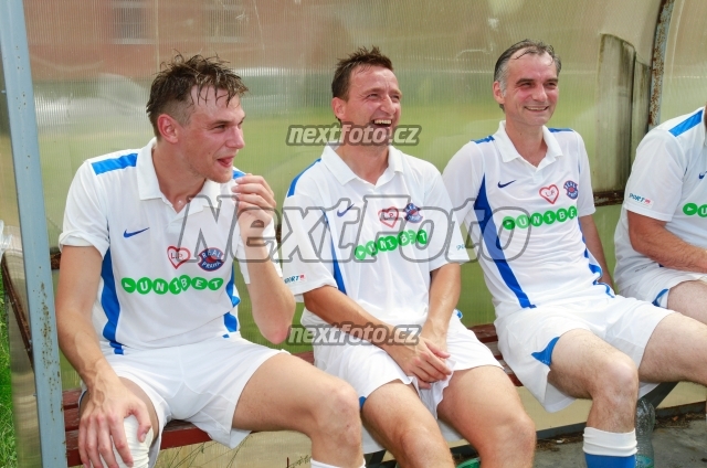 9637 Ivan Trojan Vladimir Smicer Vojta Dyk
