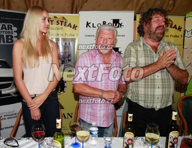 4079 Milan Drobny Dominika Synkova Zdenek Troska