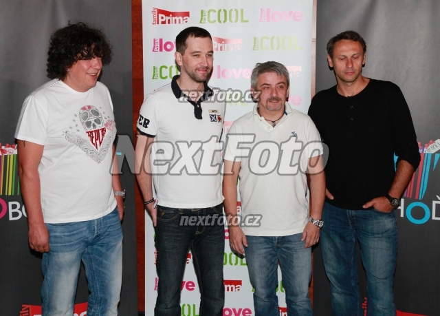 6805 Michal Suchanek Ondrej Sokol Richard Genzer Igor Chmela