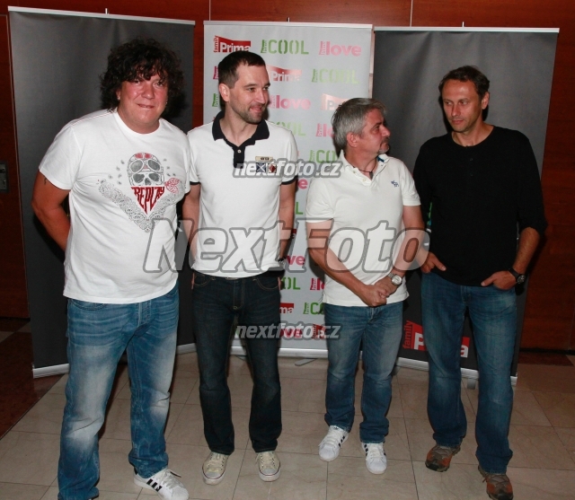 6825 Michal Suchanek Ondrej Sokol Richard Genzer Igor Chmela