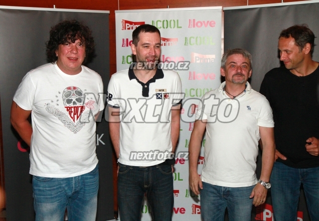 6830 Michal Suchanek Ondrej Sokol Richard Genzer Igor Chmela