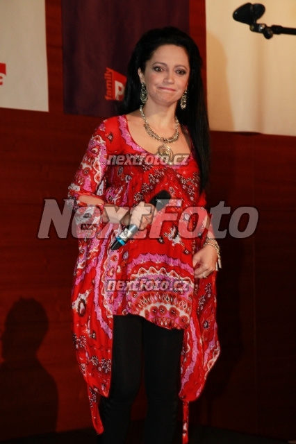6877 Lucie Bila