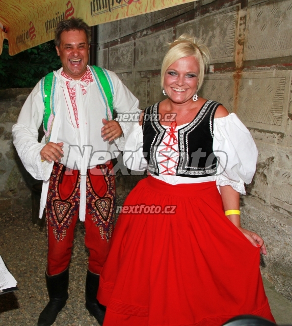 7882 Marketa Mayerova Slavek Boura