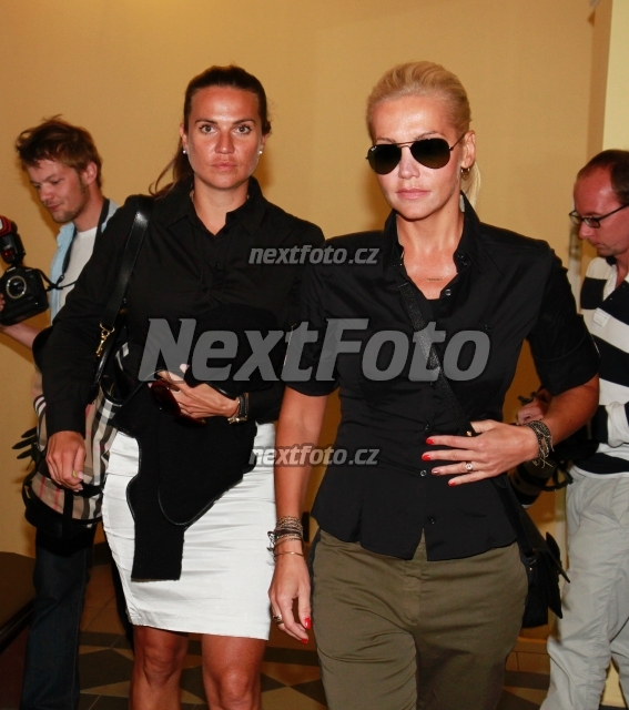 9734 Dara Rolins Eva Skallova