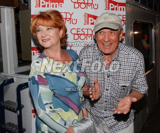 2034 Petr Kostka Carmen Mayerova