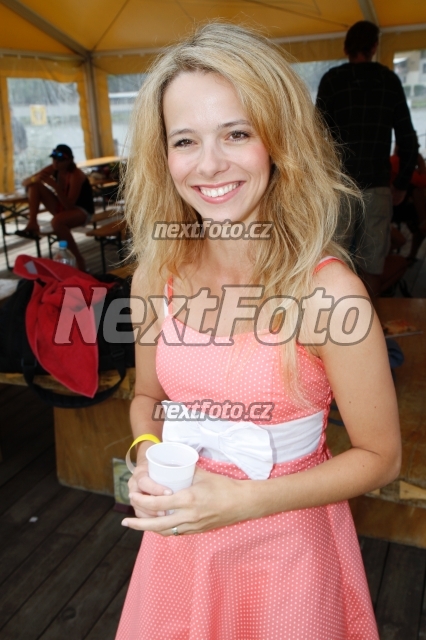 2561 Lucie Cernikova
