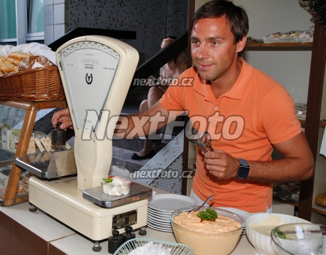 3077 Roman Vojtek