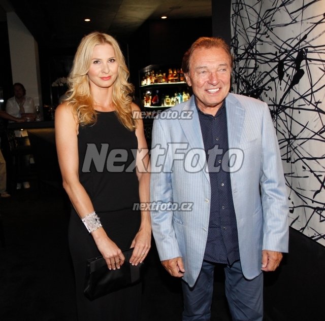 3934 Karel Gott Ivana Gottova