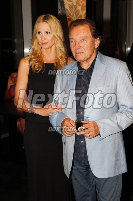 4056 Karel Gott Ivana Gottova