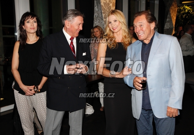 4061 Petr Kostka Karel Gott Ivana Gottova Tereza Kostkova