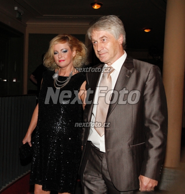 4408 Iveta Bartosova Josef Rychtar