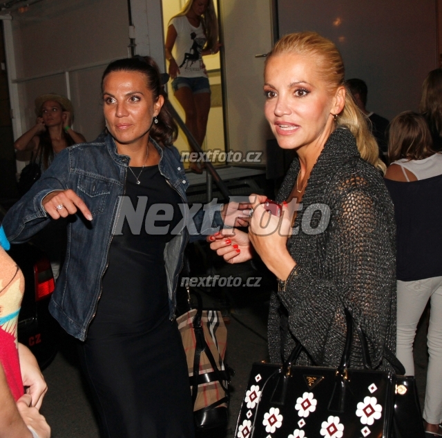 5576 Dara Rolins Eva Skallova