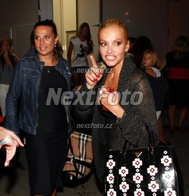 5580 Dara Rolins Eva Skallova