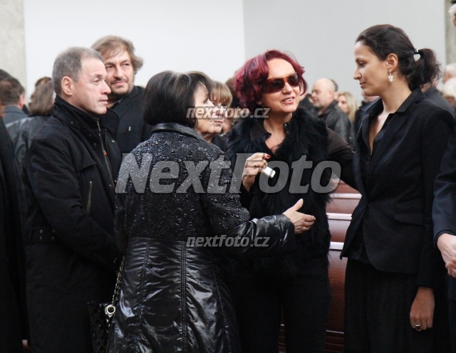 5843 Petra Janu Marta Kubisova Milan Hein
