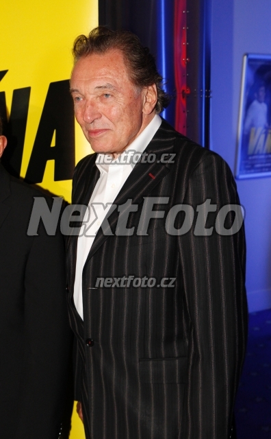 6400 Karel Gott