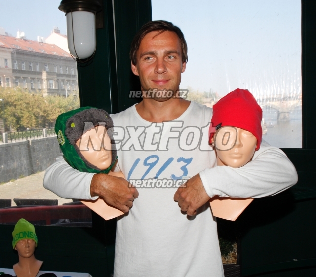 7293 Roman Vojtek