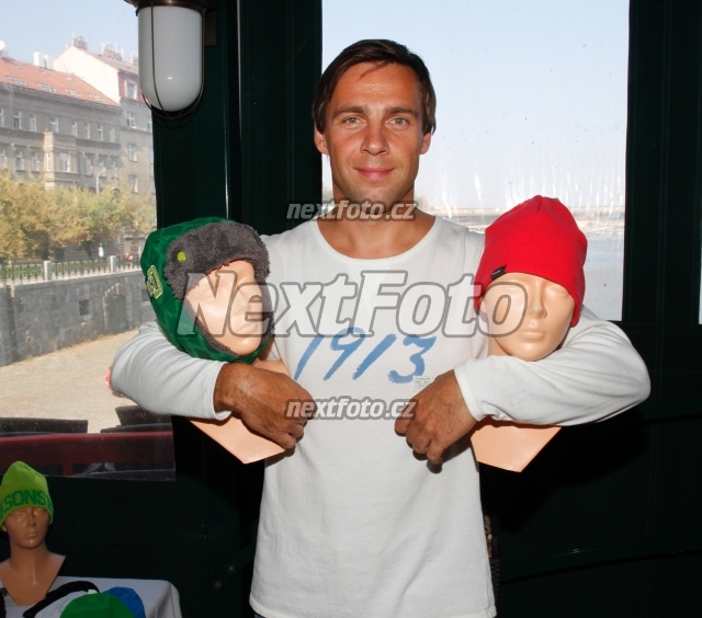 7294 Roman Vojtek