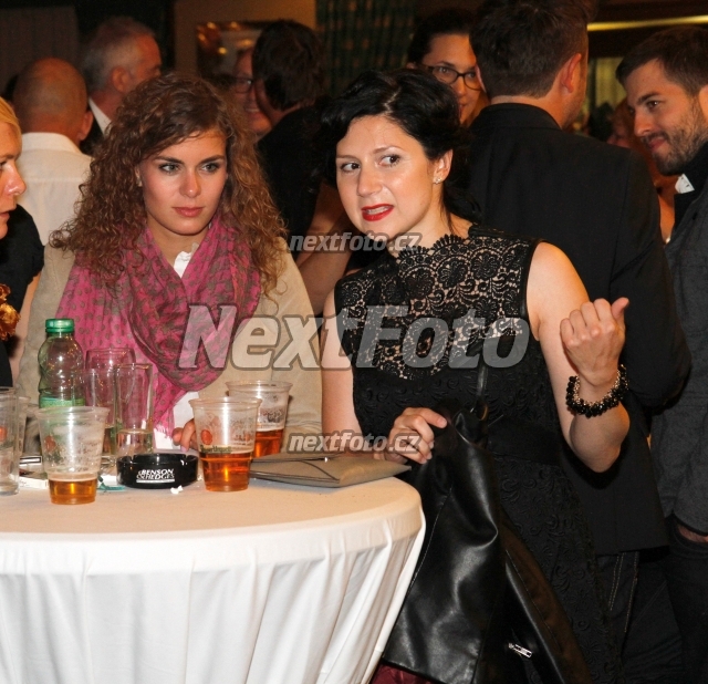 8272 Martha Issova Marketa Frosslova